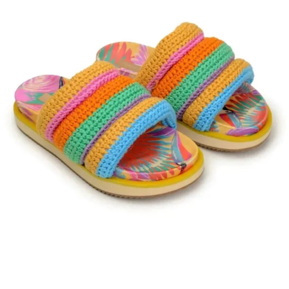 Farm Rio Sandals - Picture 2 of 6